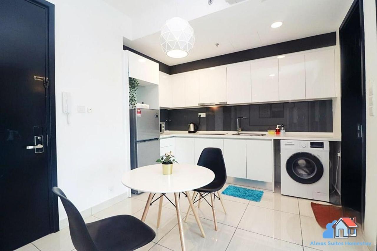Apartment Almas @ Puteri Harbour